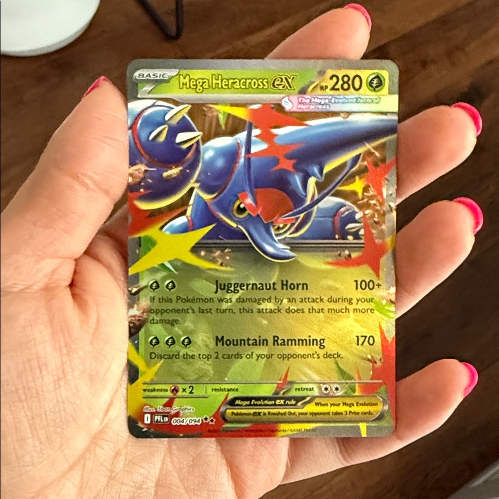 Mega Heracross EX 004/094 Double Rare Pokemon Card Phantasmal Flames